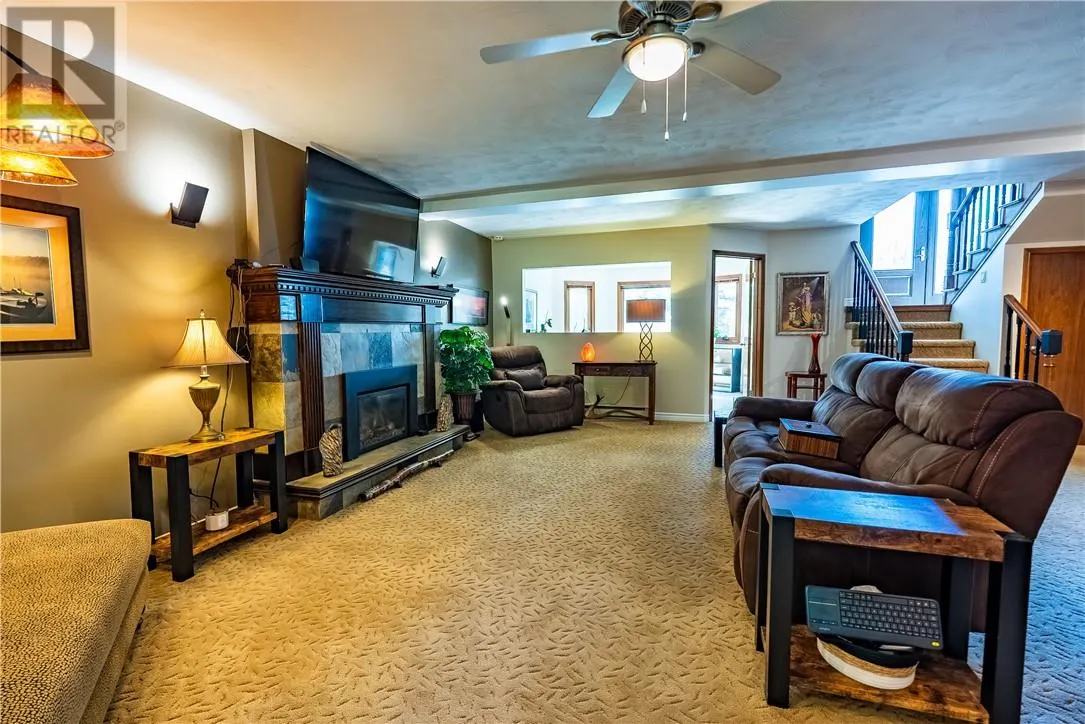 2376 Greenwood Drive
