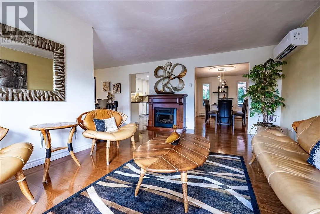 2376 Greenwood Drive