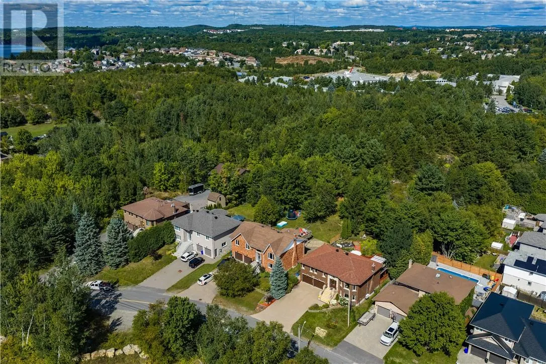 2376 Greenwood Drive