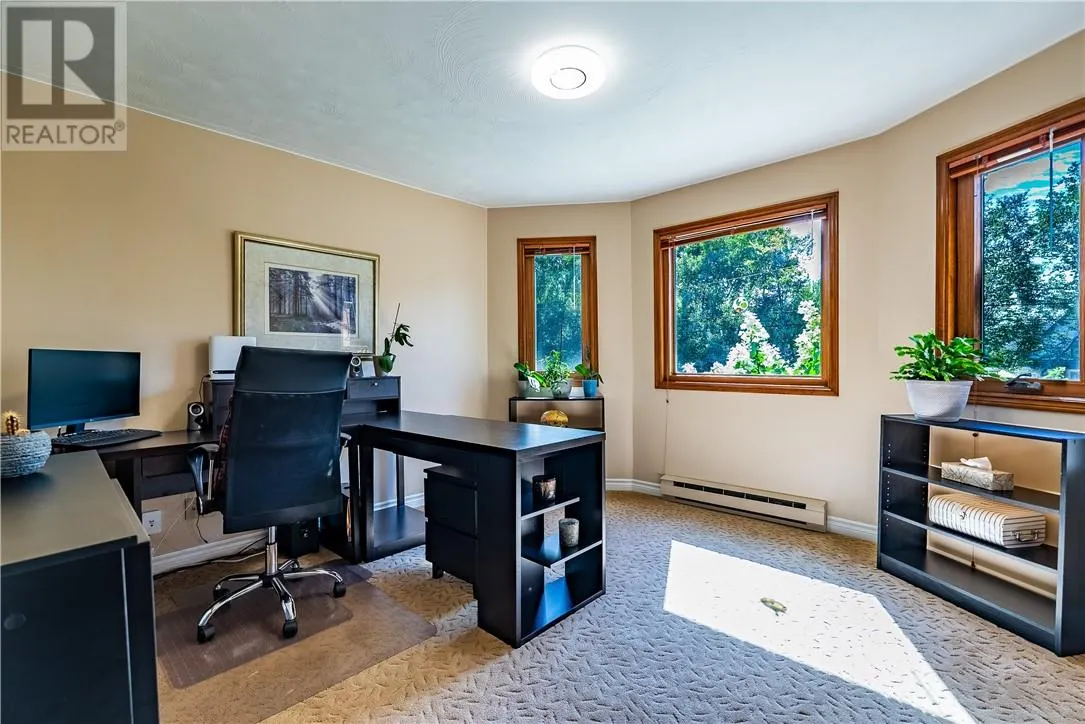 2376 Greenwood Drive