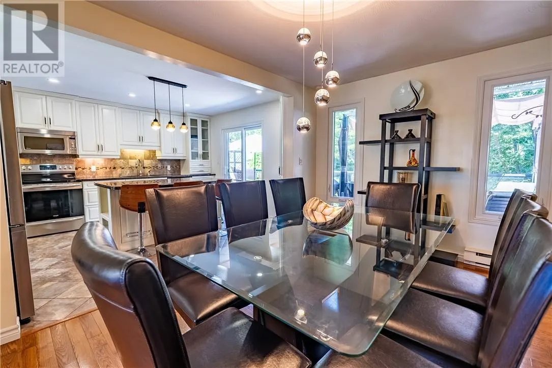 2376 Greenwood Drive