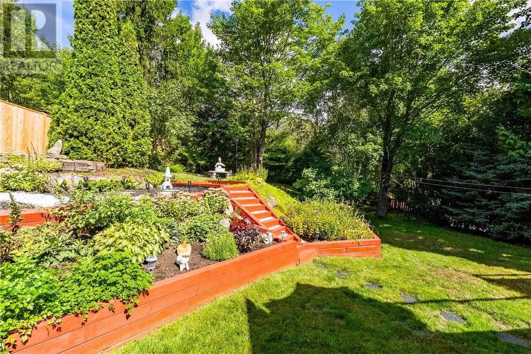 2376 Greenwood Drive
