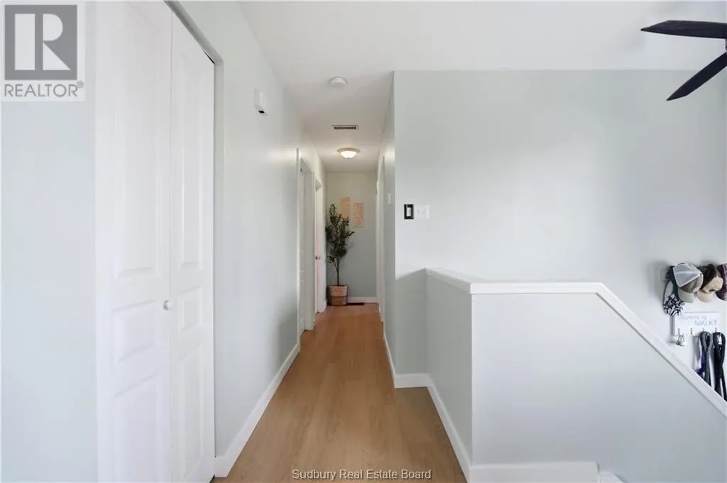 43 Shamess Crescent