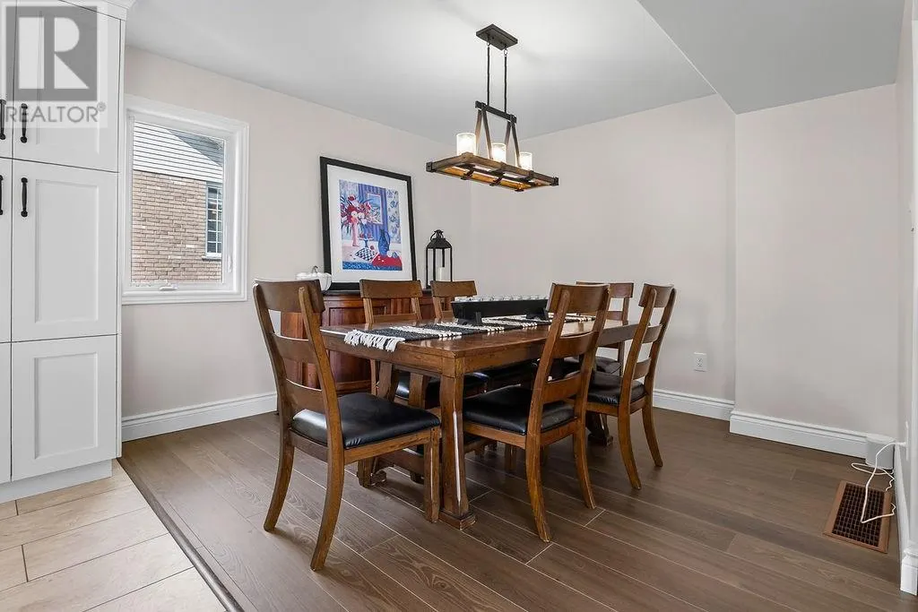 130 Bayside Crescent