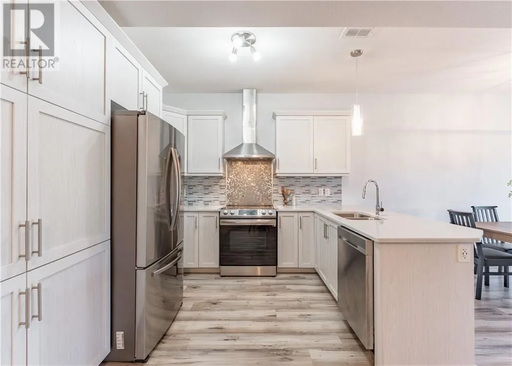 2279 Mallards Landing Drive Unit# 19