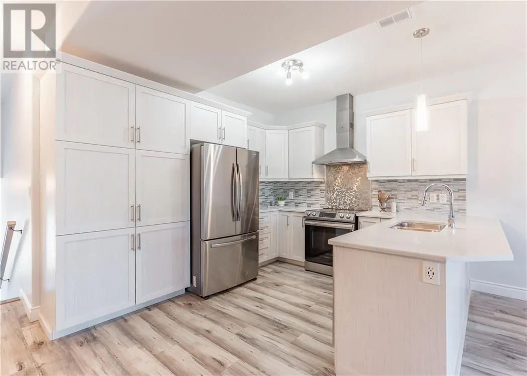 2279 Mallards Landing Drive Unit# 19