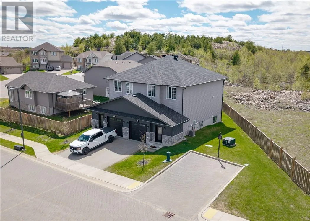 2279 Mallards Landing Drive Unit# 19
