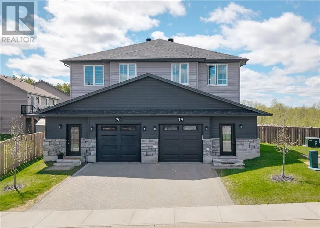 2279 Mallards Landing Drive Unit# 19