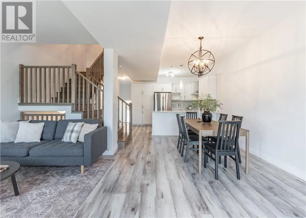 2279 Mallards Landing Drive Unit# 19