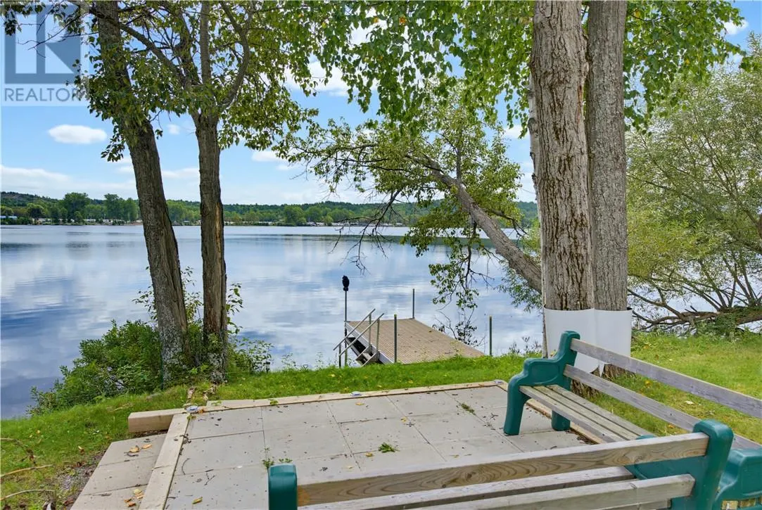 2389 Desloges Road