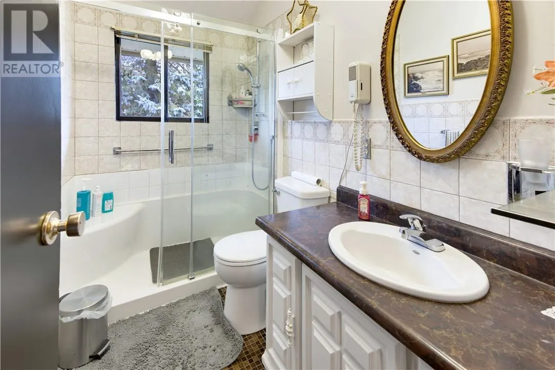 2389 Desloges Road