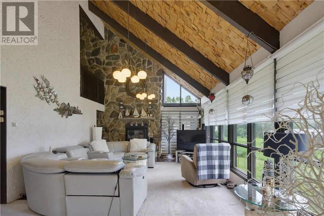 2389 Desloges Road