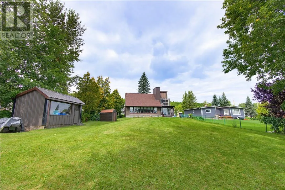 2389 Desloges Road