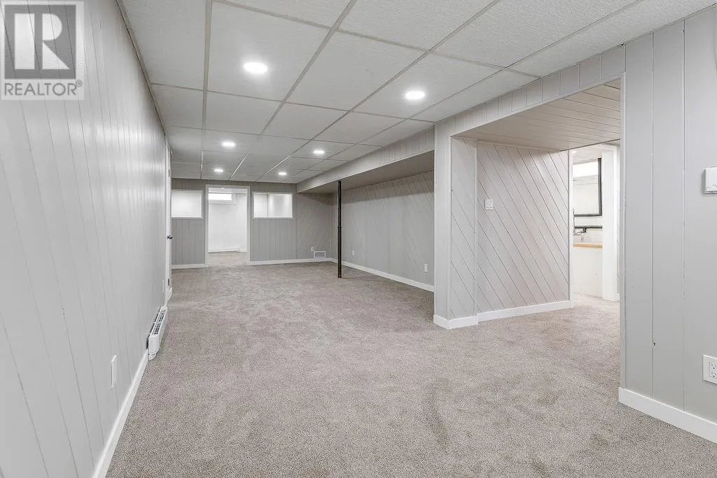 1609 Redfern