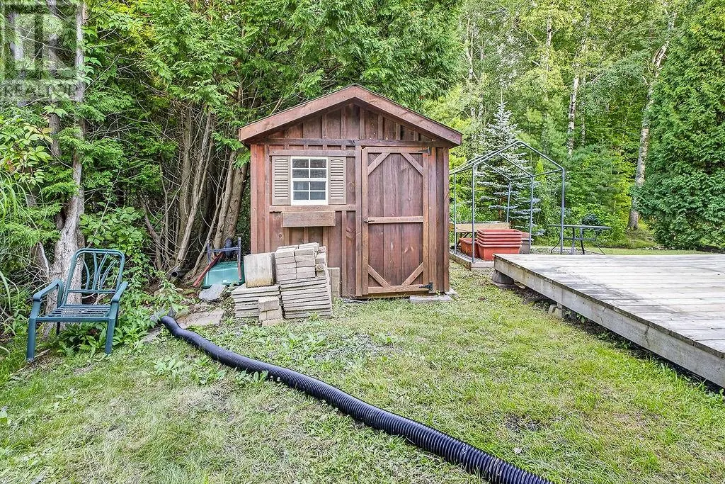 16 Aspenwood Court