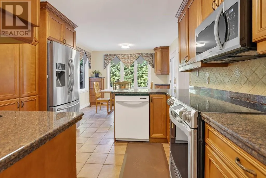 16 Aspenwood Court