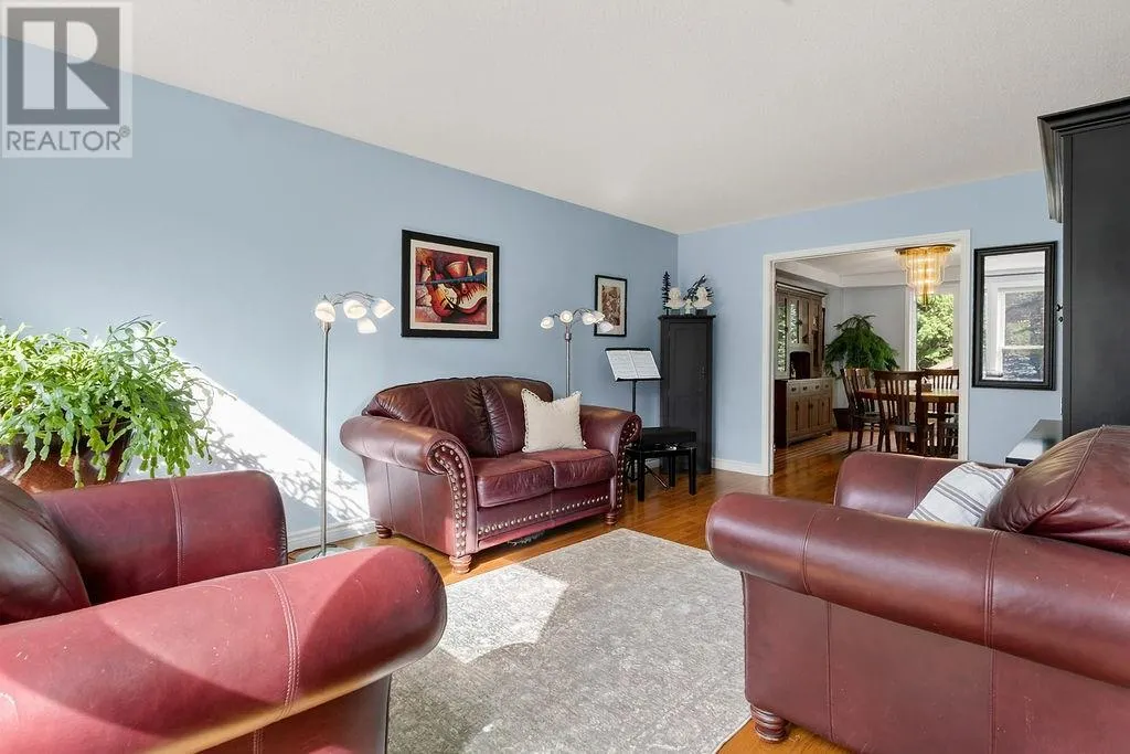 16 Aspenwood Court