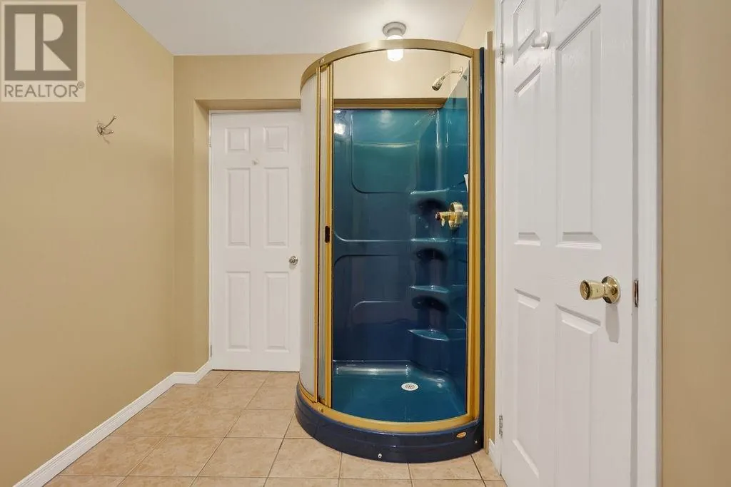 16 Aspenwood Court