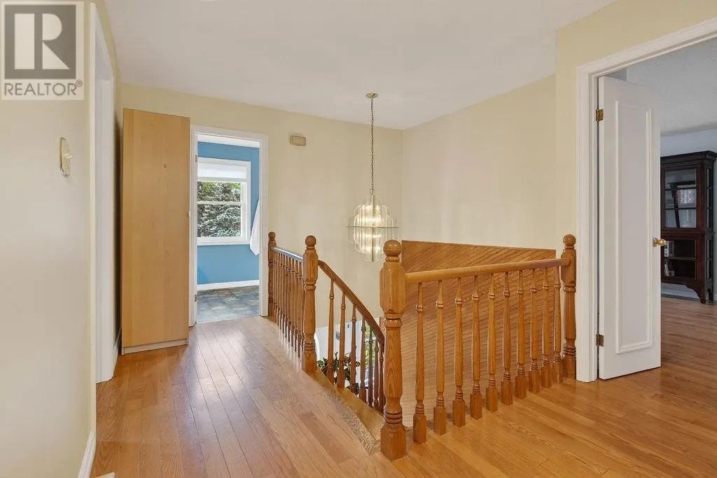 16 Aspenwood Court