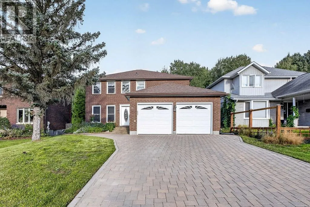 16 Aspenwood Court