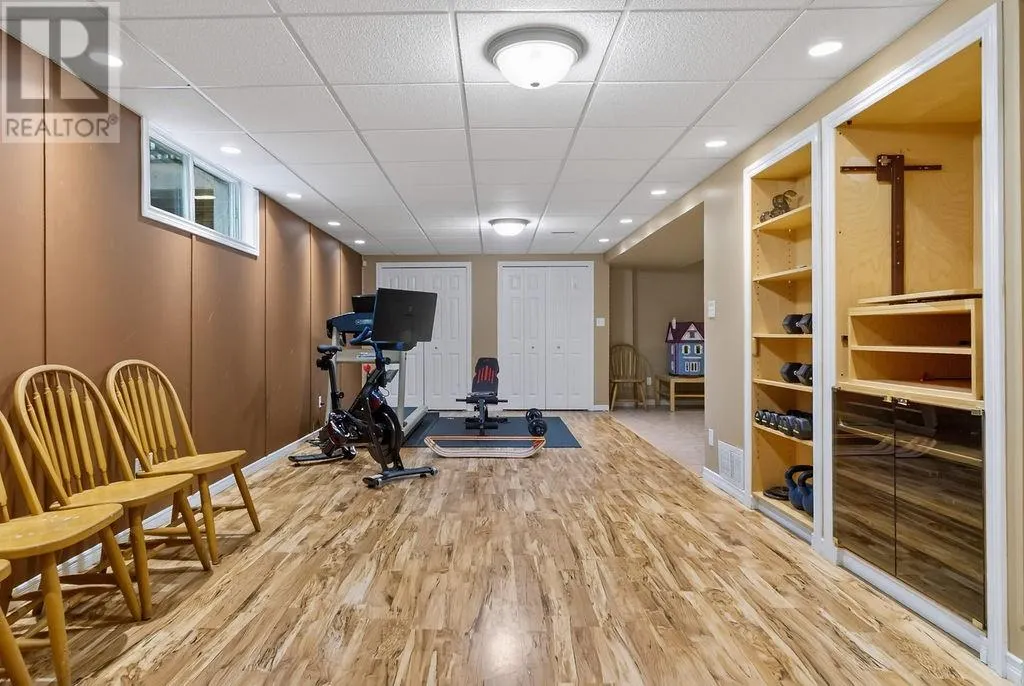 16 Aspenwood Court