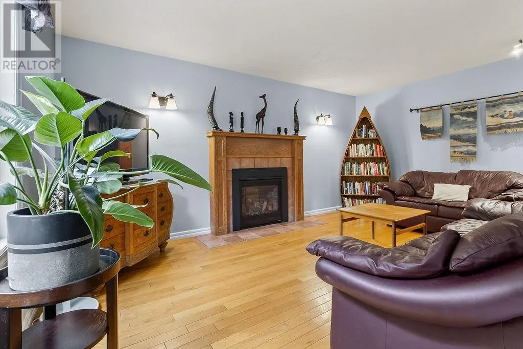 16 Aspenwood Court