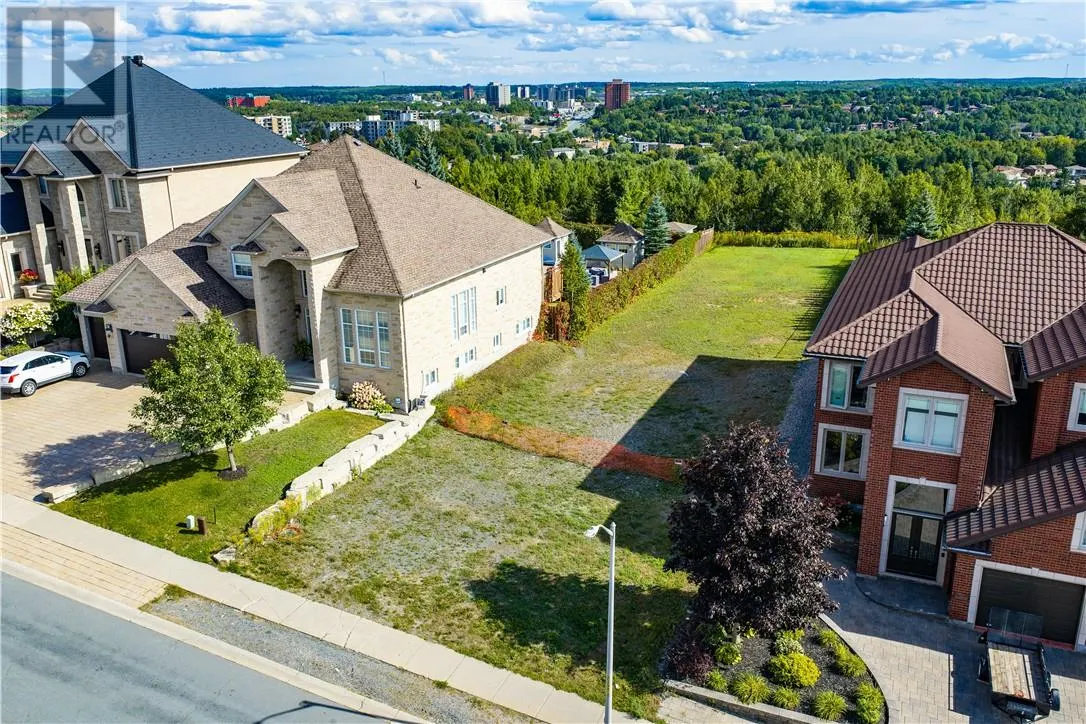 695 Corsi Hill