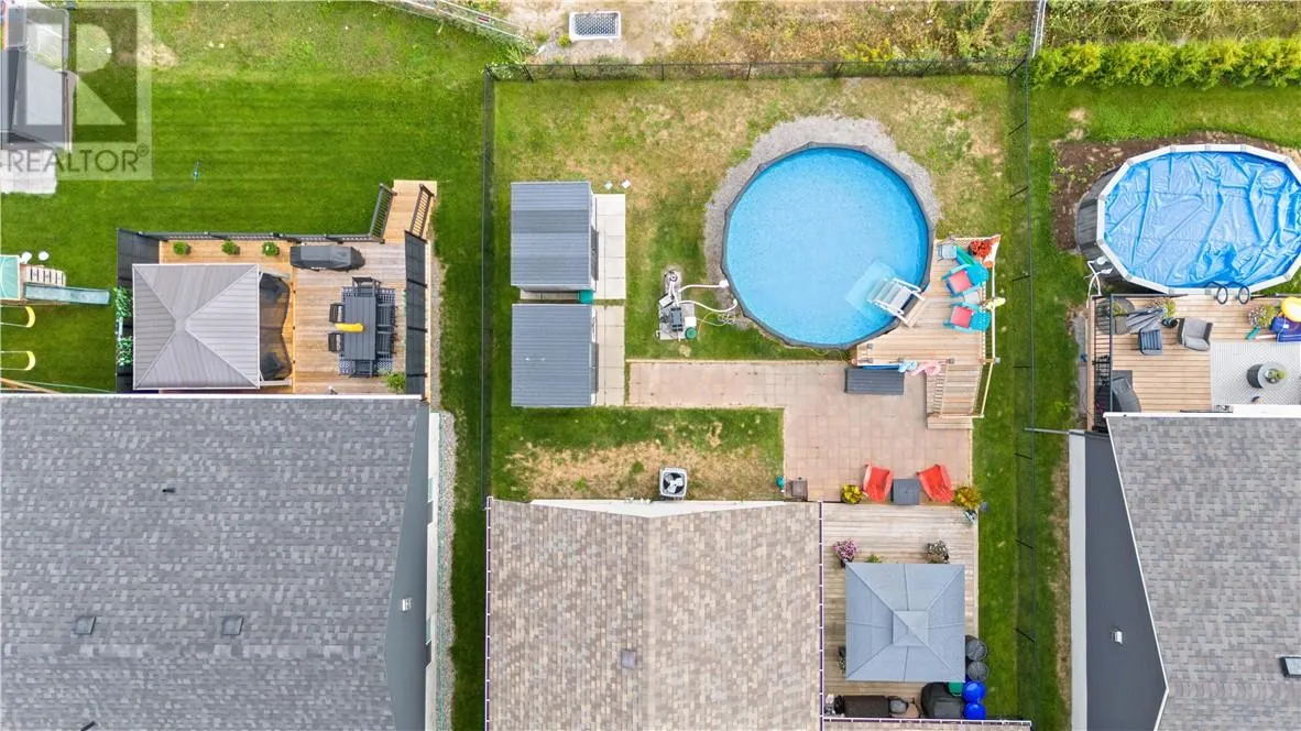41 Meadowgreen Drive