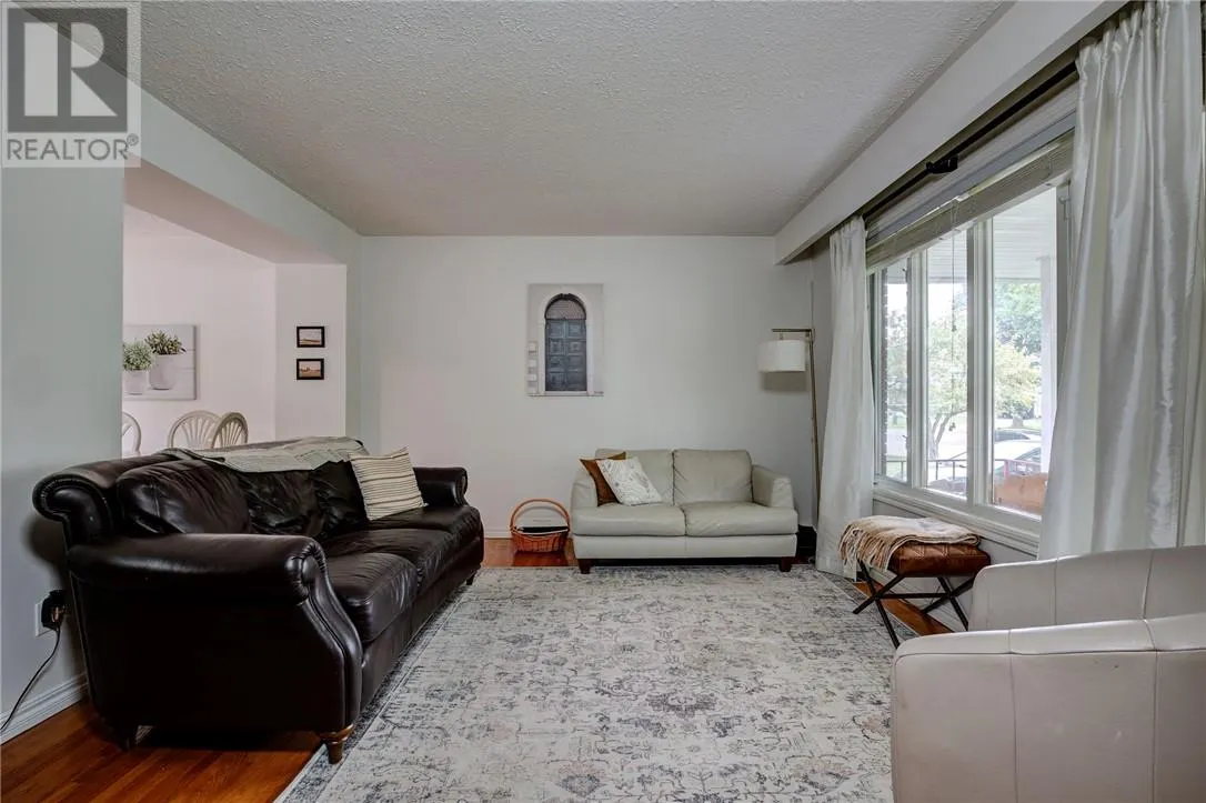 697 Camelot Drive