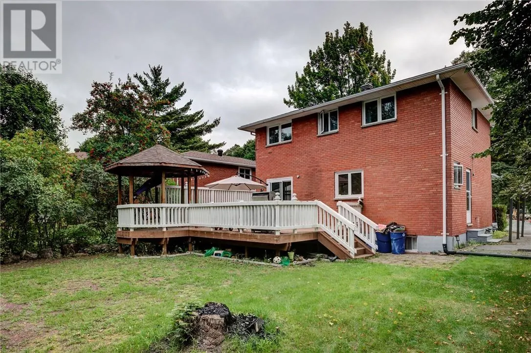 697 Camelot Drive