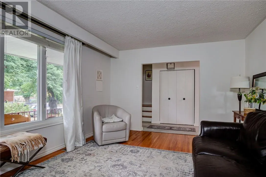 697 Camelot Drive