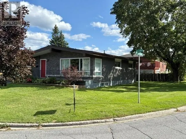 561 Willard Avenue