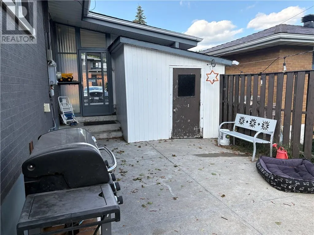 561 Willard Avenue