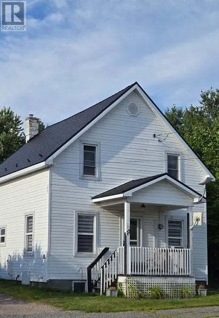 27 Notre Dame St. E.