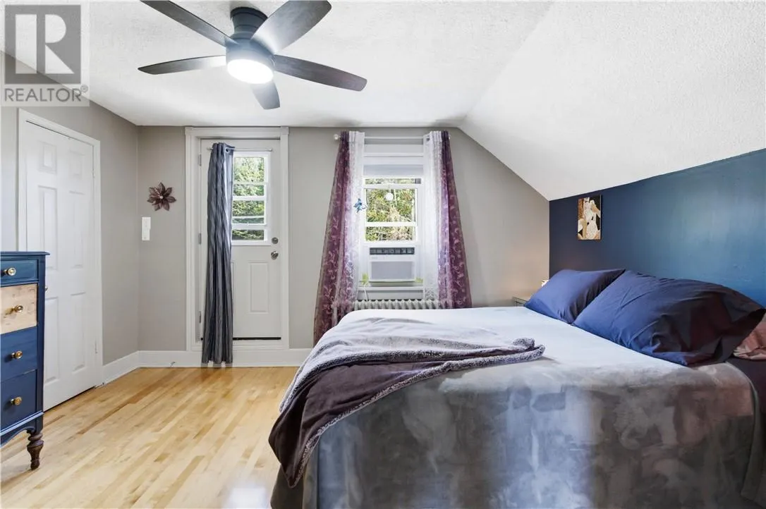 29 Evans Road