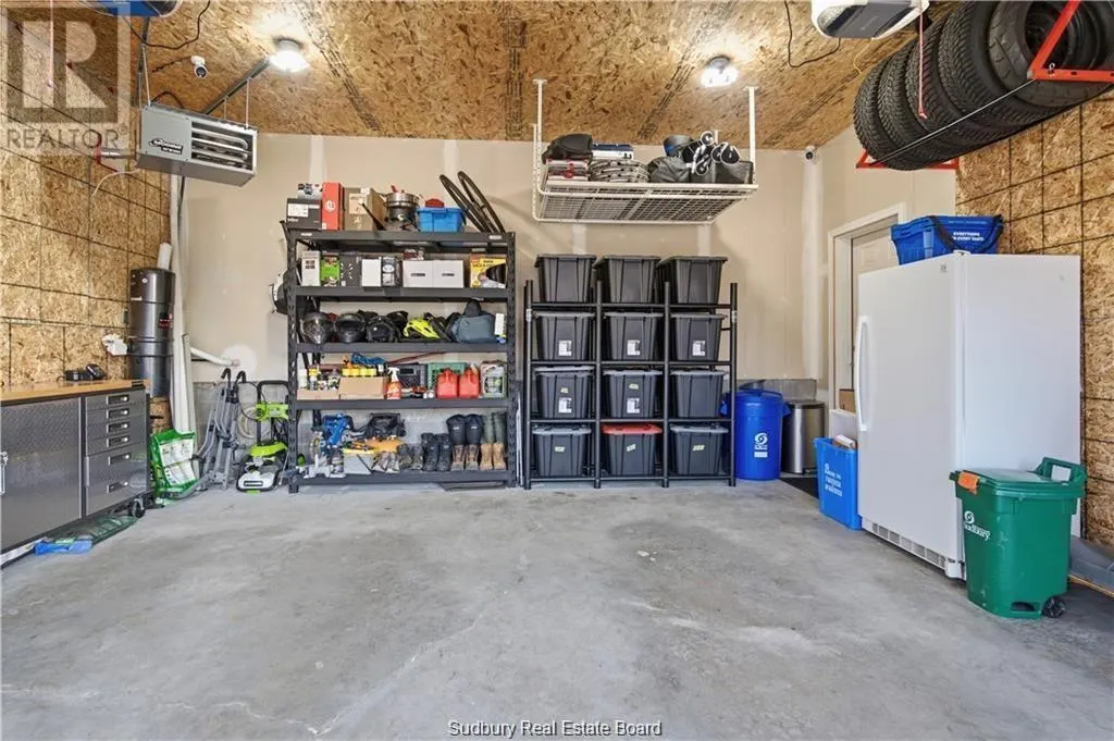 1663 Meadowlark Way