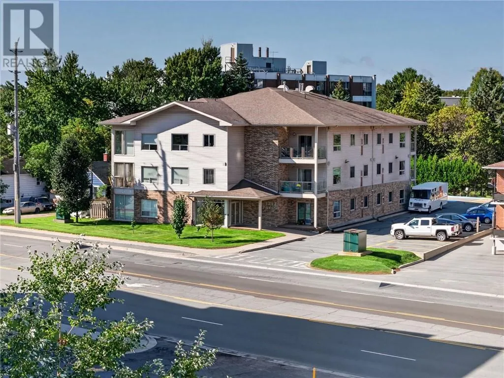 1717 Paris Street Unit# 104