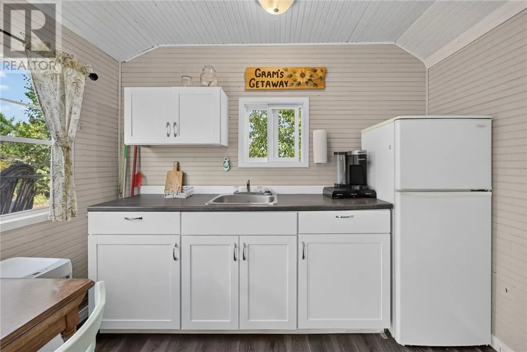 64 Forestview