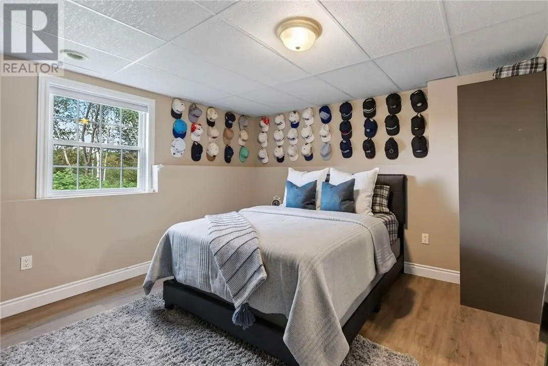 64 Forestview