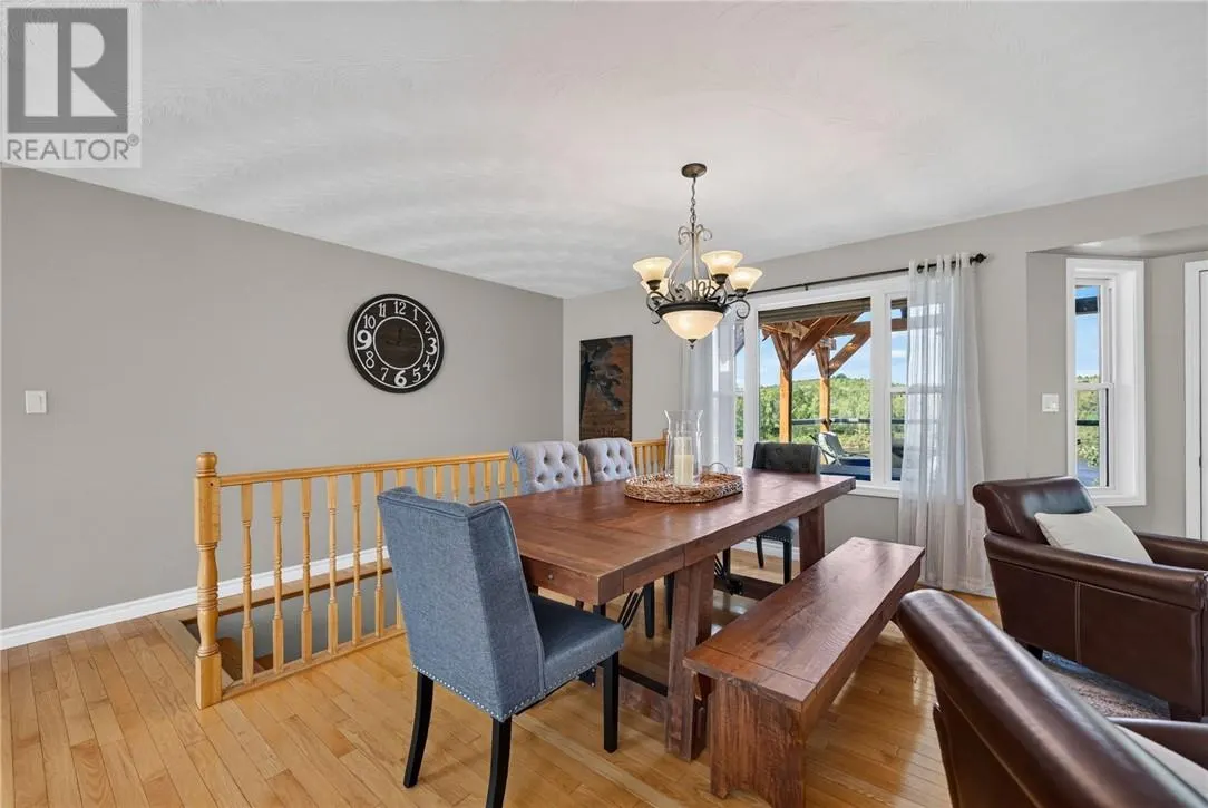 64 Forestview
