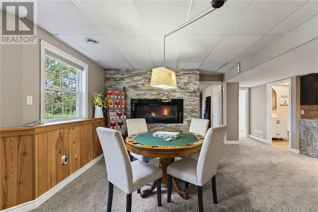 64 Forestview