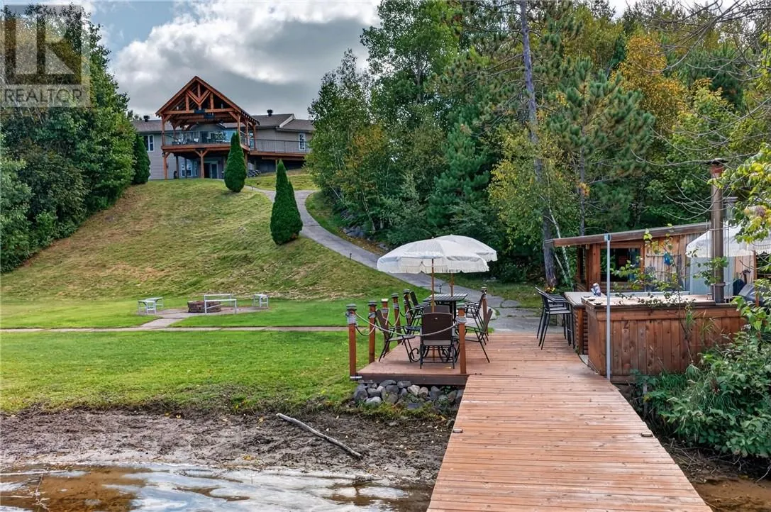 64 Forestview