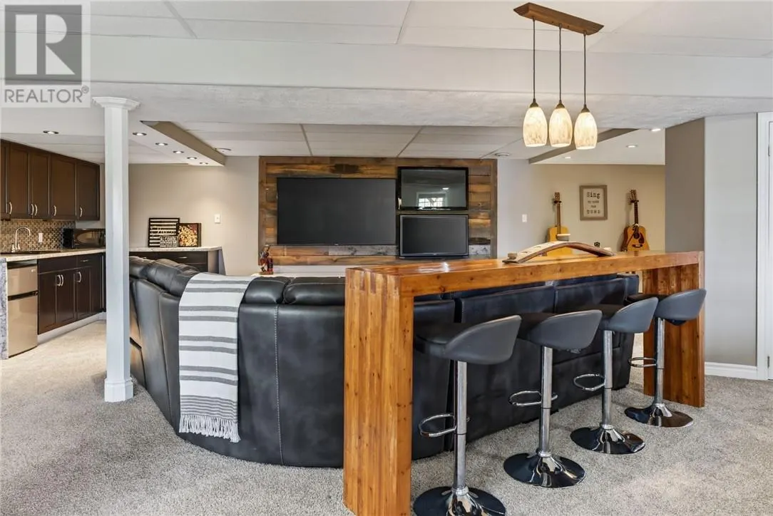64 Forestview