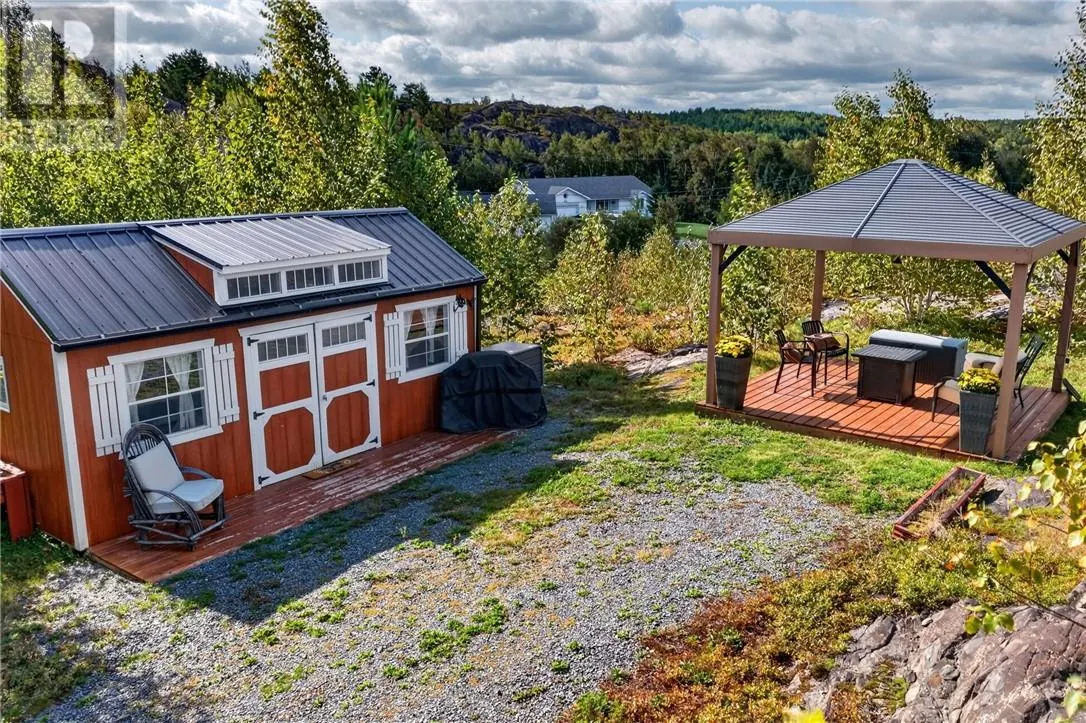 64 Forestview