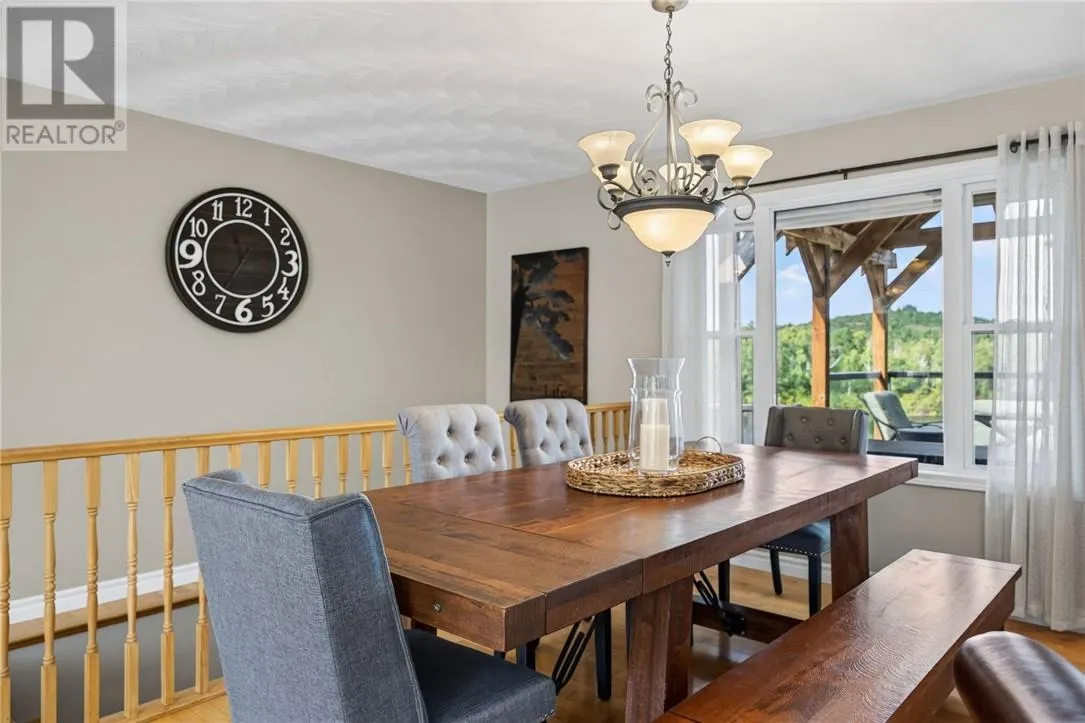64 Forestview