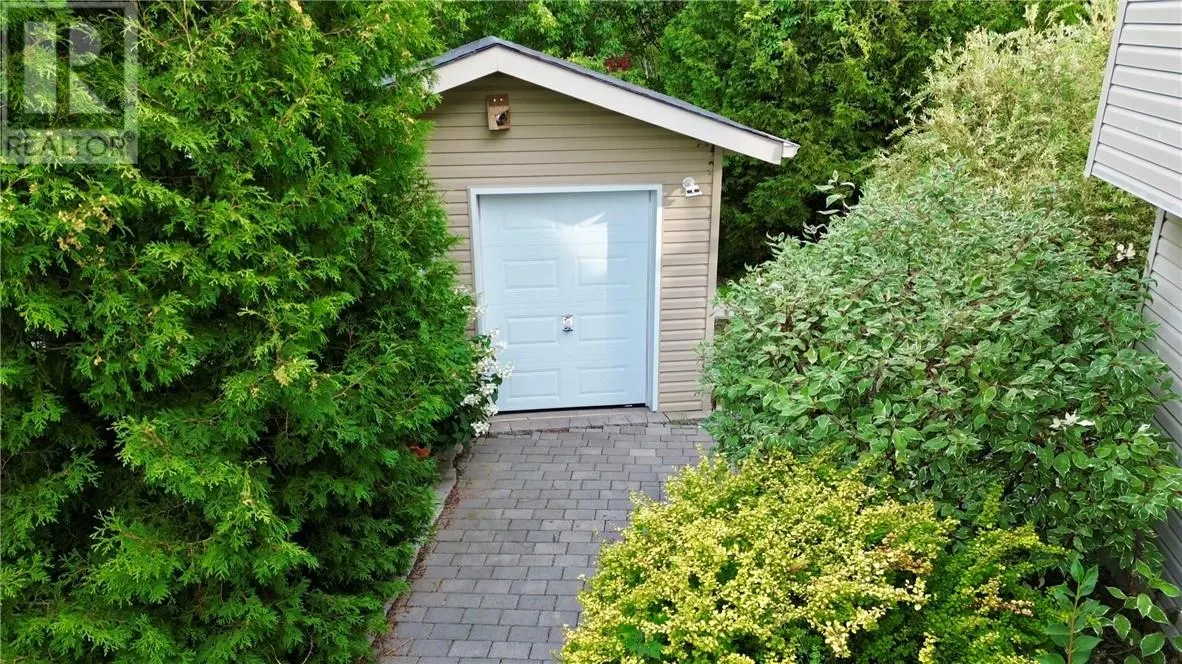 32 Timber Ridge Court