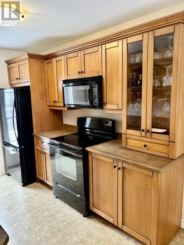 32 Timber Ridge Court