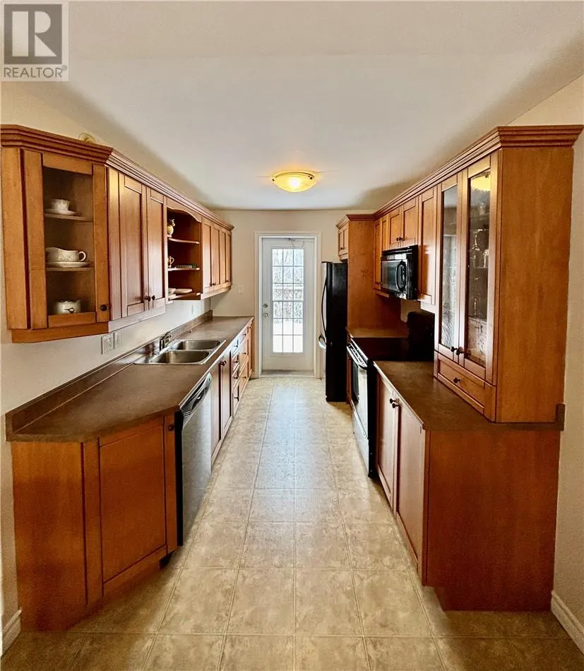 32 Timber Ridge Court