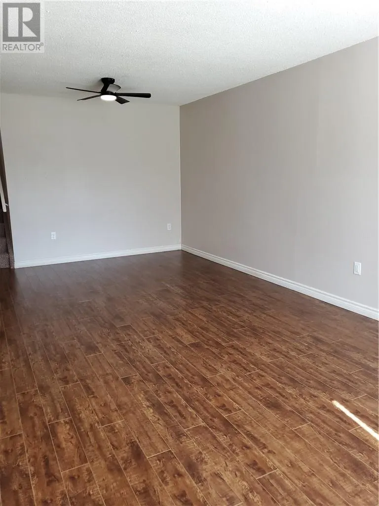 880 Woodbine Avenue