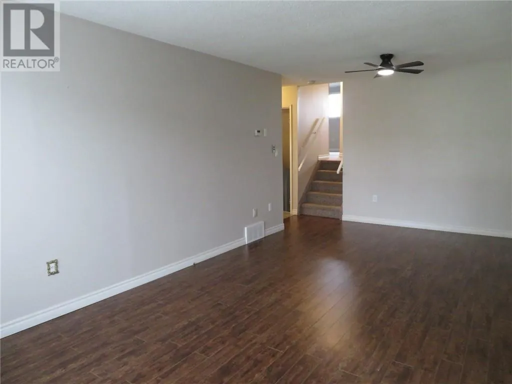 880 Woodbine Avenue